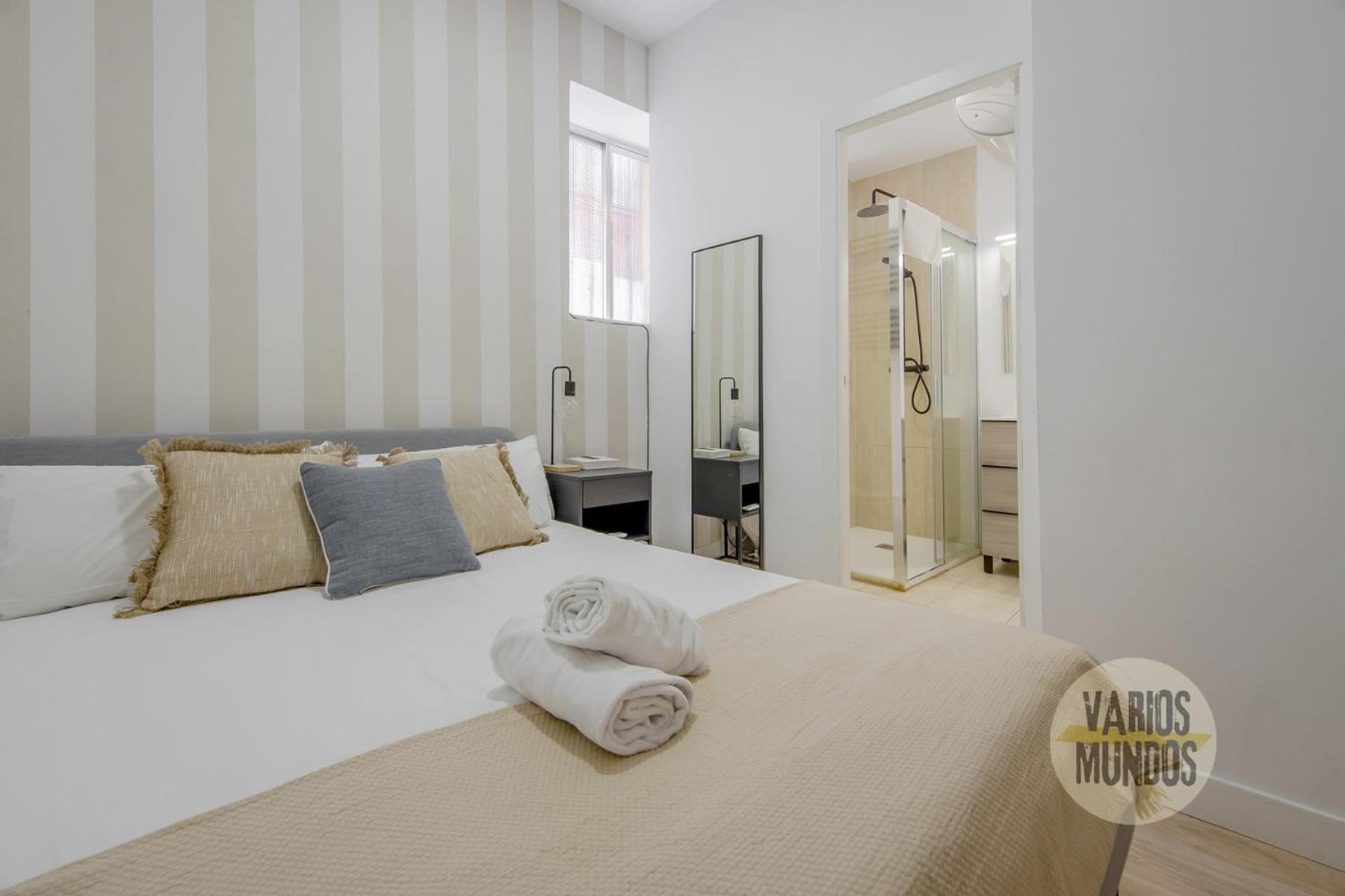 Apartamento Nuevo Apt De 7Pax Entre La Cava Alta Y La Cava Baja Madrid Exterior foto